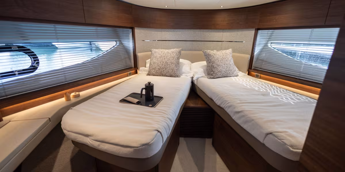 PRINCESS V55