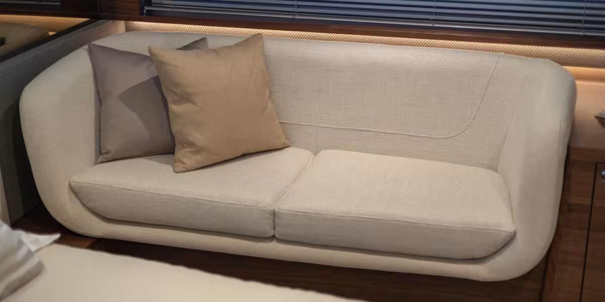 PRINCESS V55