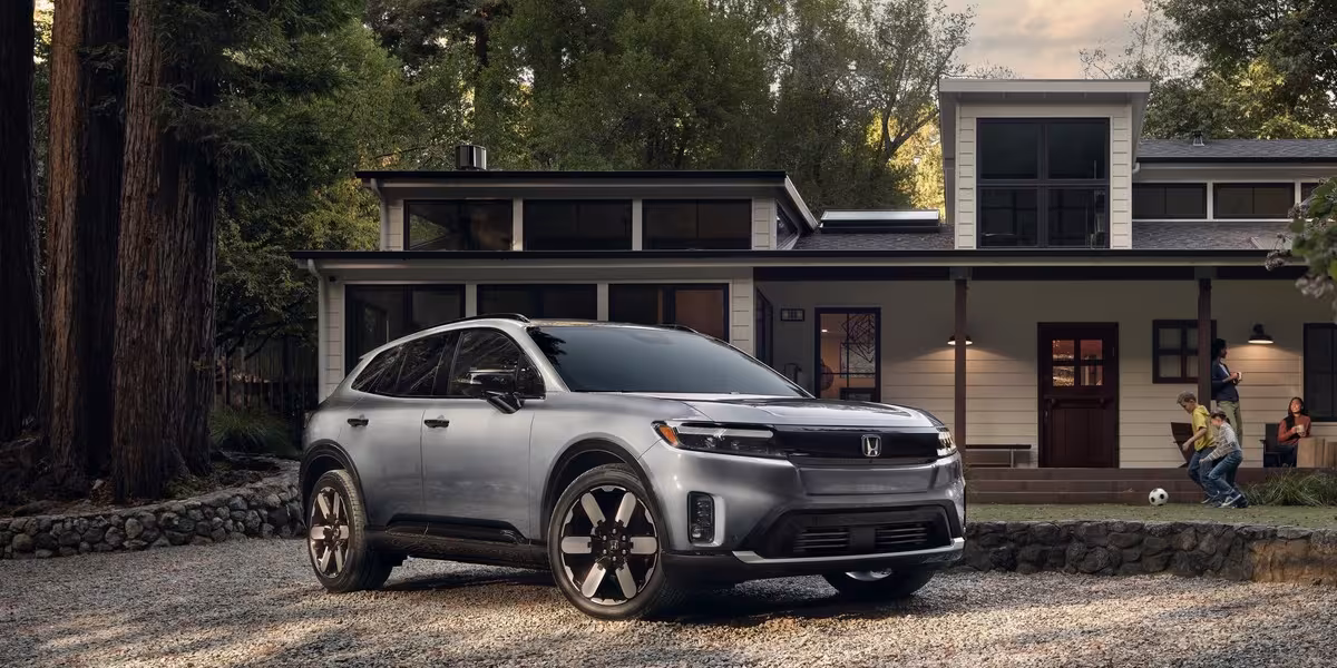 Honda Electrifies the 2025 Rose Parade
