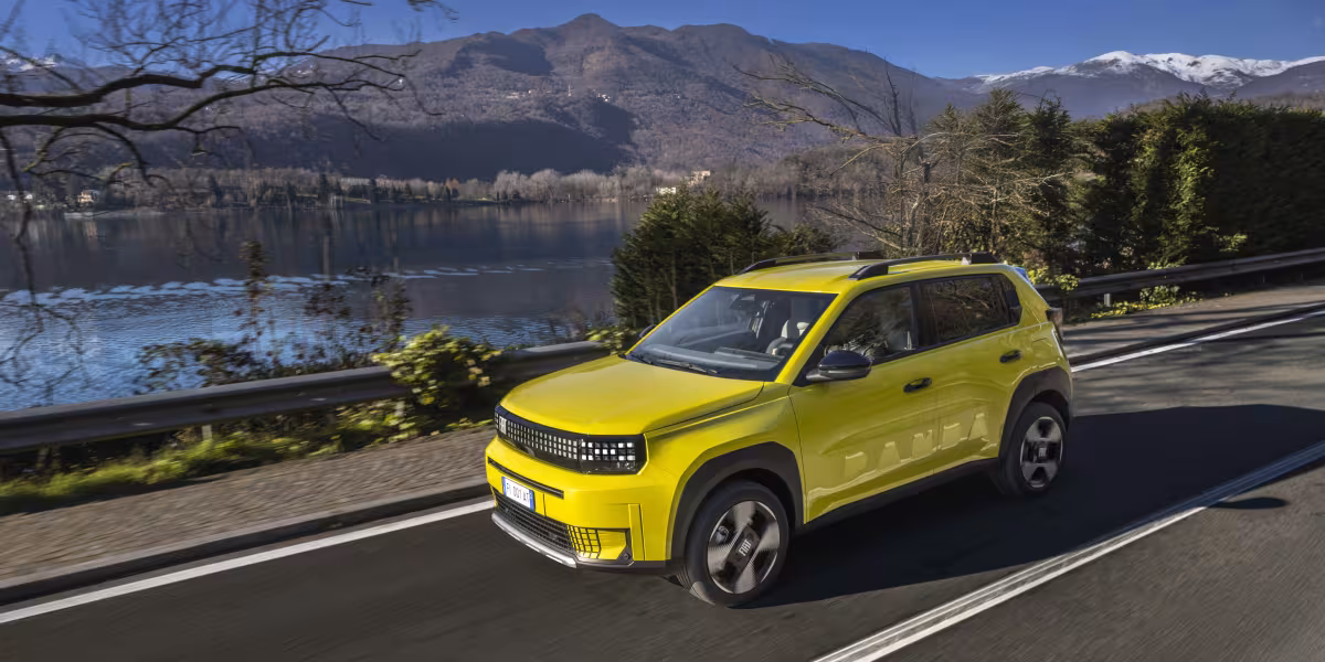  Fiat Grande Panda Makes Global Debut with Electric and Hybrid Powertrains, Taking on the B-Segment