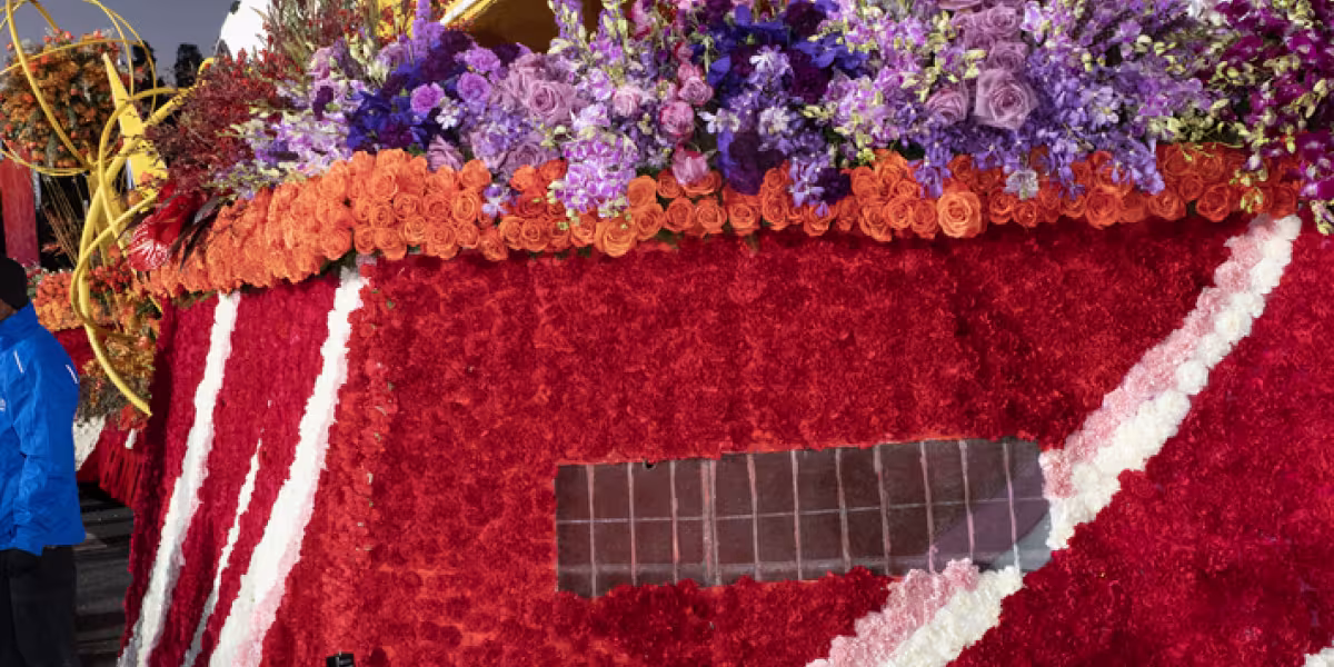 Honda Electrifies the 2025 Rose Parade