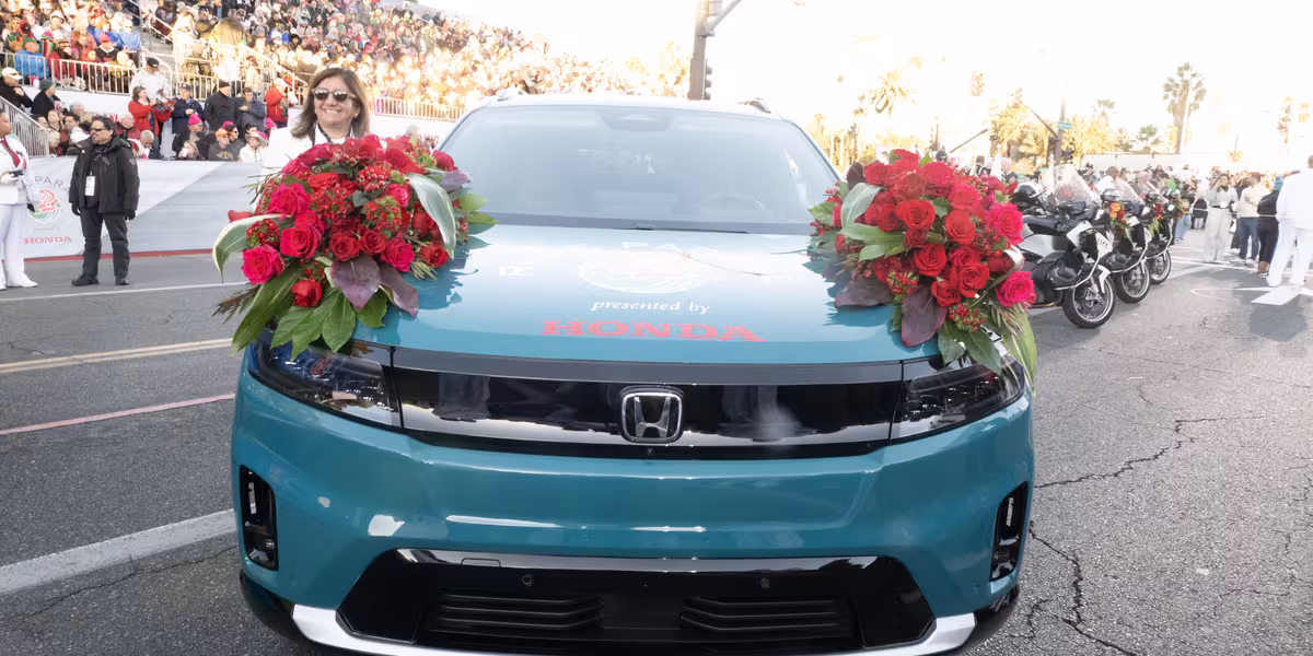 Honda Electrifies the 2025 Rose Parade