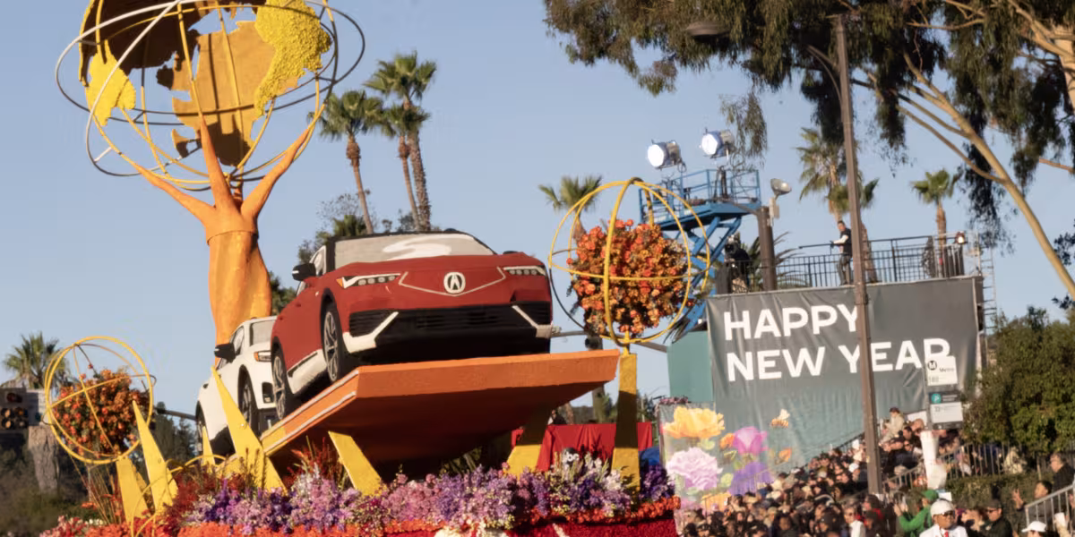 Honda Electrifies the 2025 Rose Parade