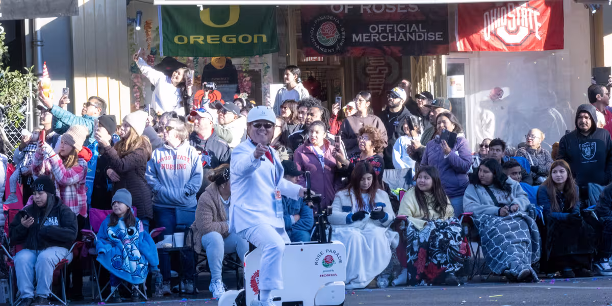 Honda Electrifies the 2025 Rose Parade