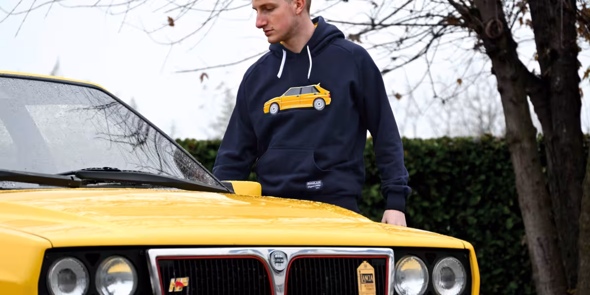 The HF Look is Back in Style: The New Lancia and Sparco Co-branded Sportswear Line Introduced at the “Rally Racing Meeting”