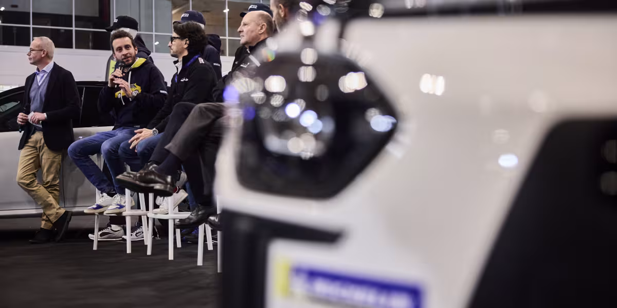 The HF Look is Back in Style: The New Lancia and Sparco Co-branded Sportswear Line Introduced at the “Rally Racing Meeting”