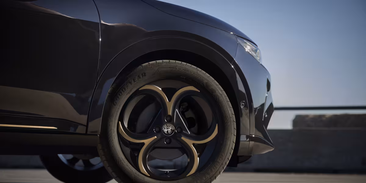 Alfa Romeo Unveils INTENSA Special Series, Launching with Italian Roadshow