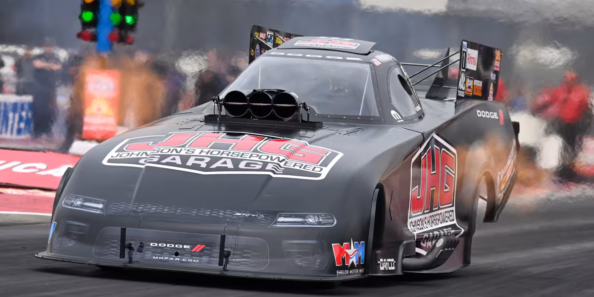 Tony Stewart Hits Las Vegas Jackpot, Makes Racing History Scoring First NHRA Top Fuel Win in TSR Dodge//SRT Dragster
