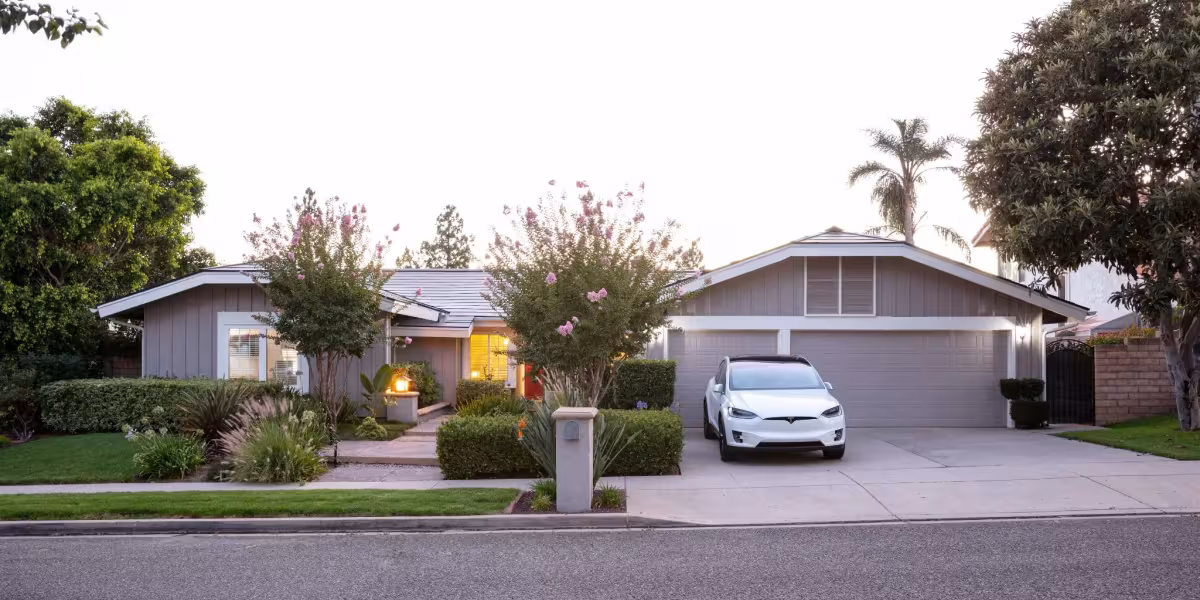 Tesla solar roof