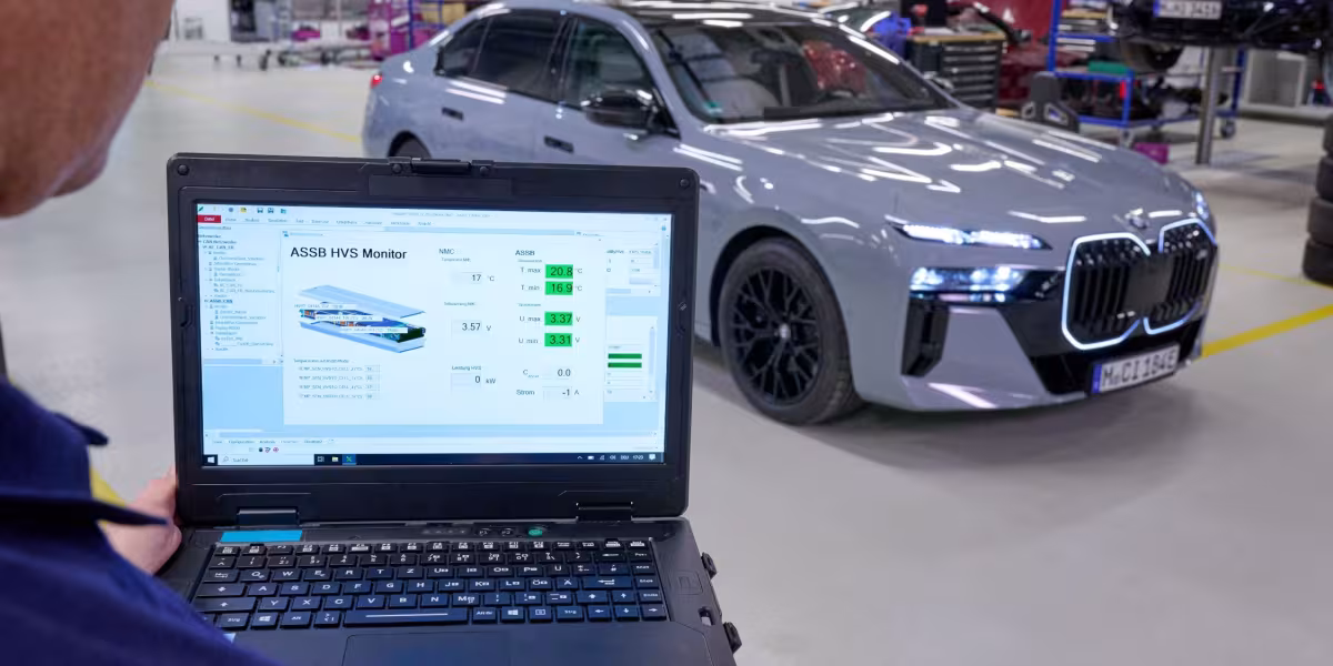 BMW i7