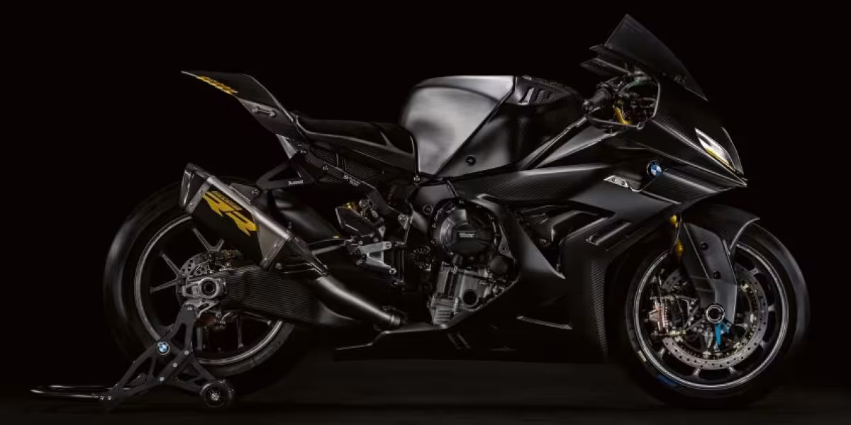 BMW Motorrad Concept RR Keyshots