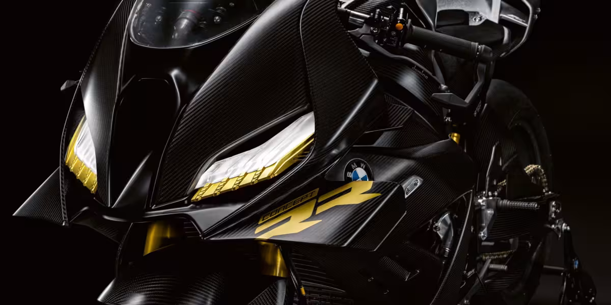 BMW Motorrad Concept RR Keyshots
