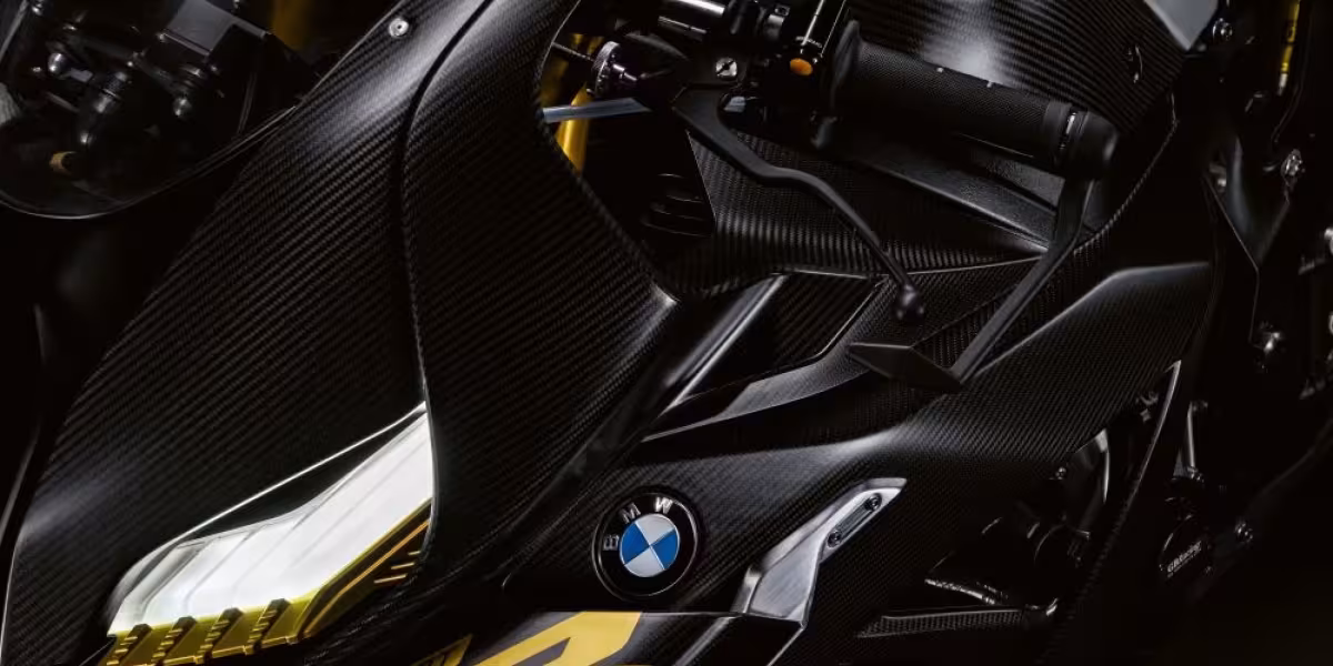 BMW Motorrad Concept RR Keyshots