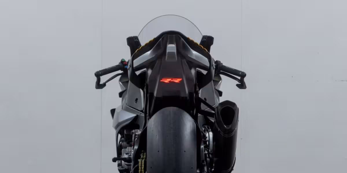 BMW Motorrad Unveils Concept RR
