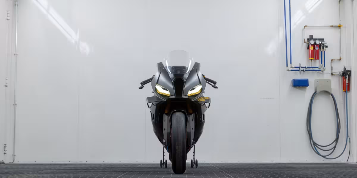 BMW Motorrad Unveils Concept RR