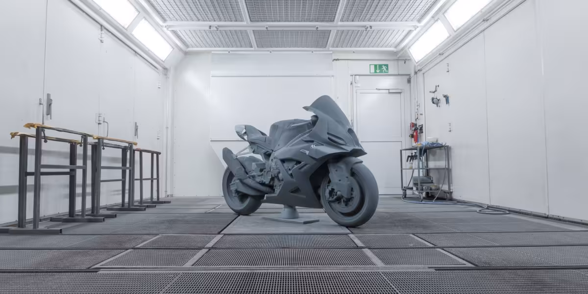 BMW Motorrad Unveils Concept RR