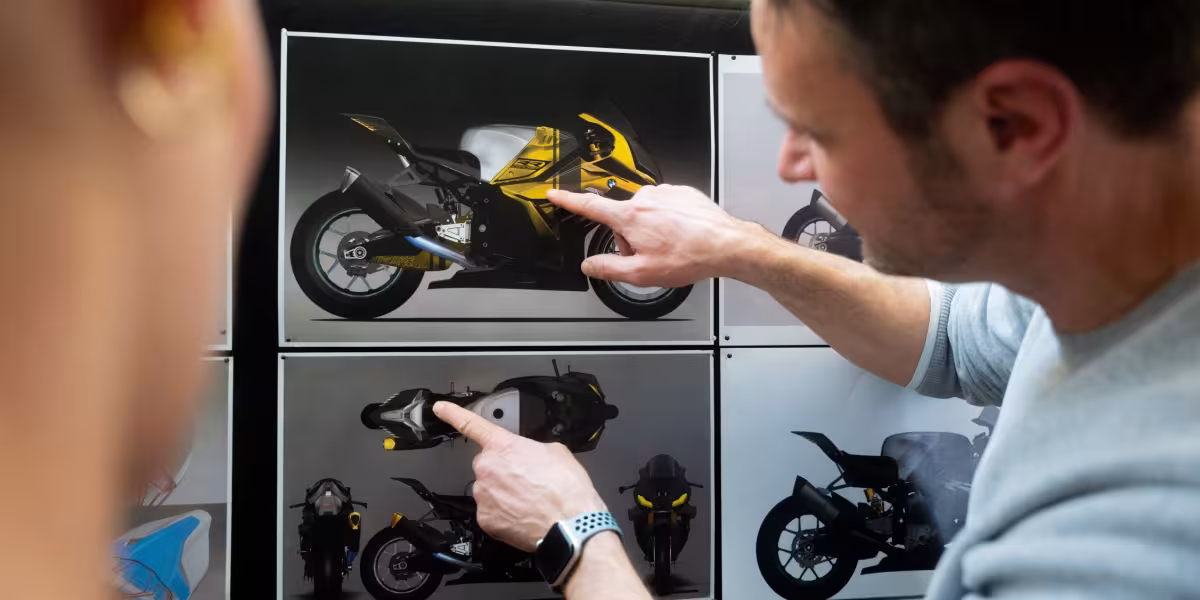 BMW Motorrad Unveils Concept RR