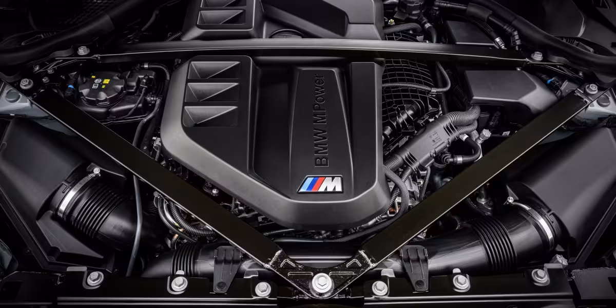 The new BMW M2 CS - Details