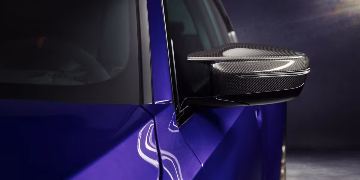 The new BMW M2 CS - Studio