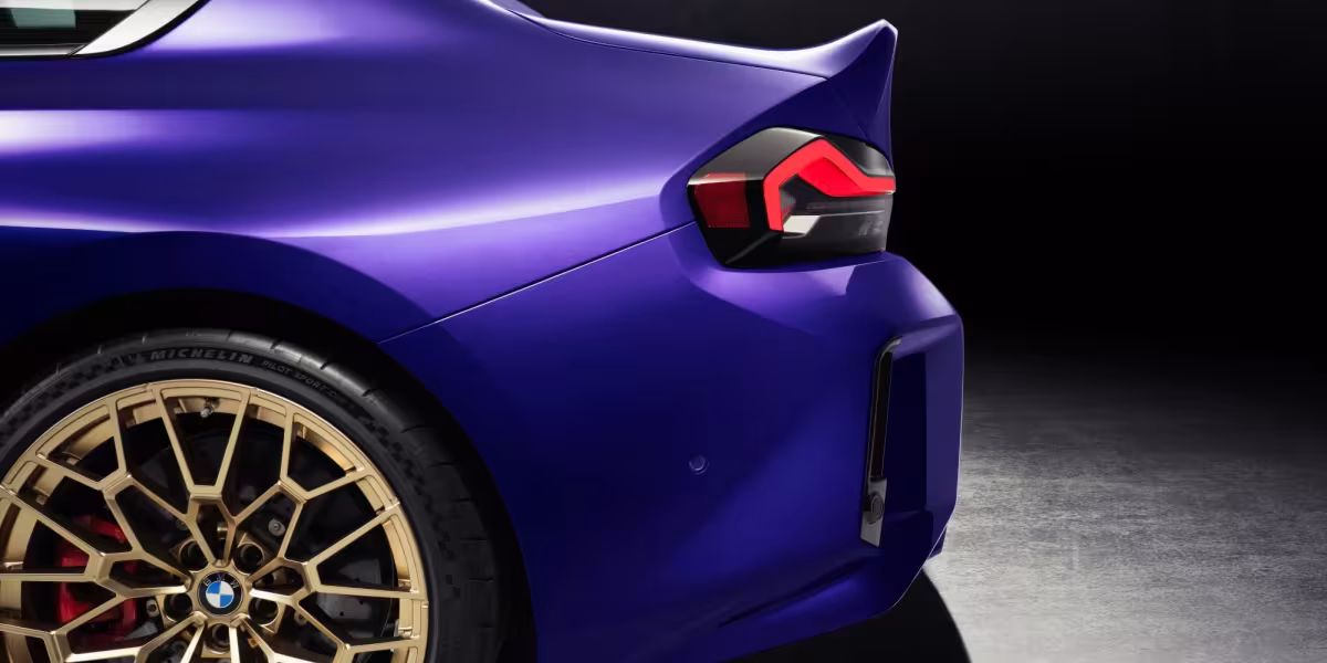 The new BMW M2 CS - Studio