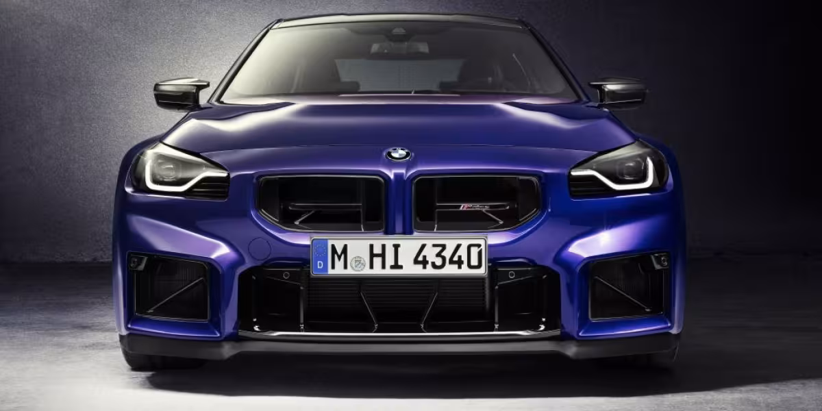 The new BMW M2 CS - Studio