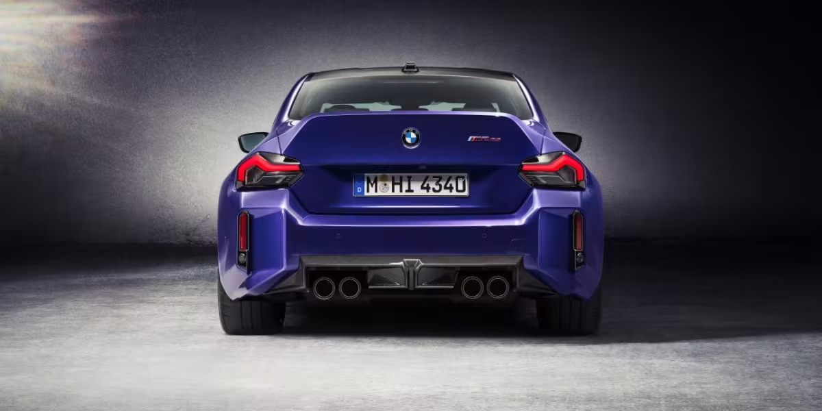 The new BMW M2 CS - Studio