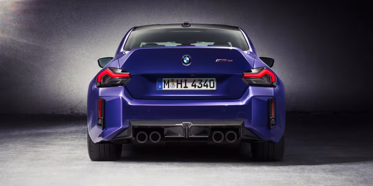 The new BMW M2 CS - Studio