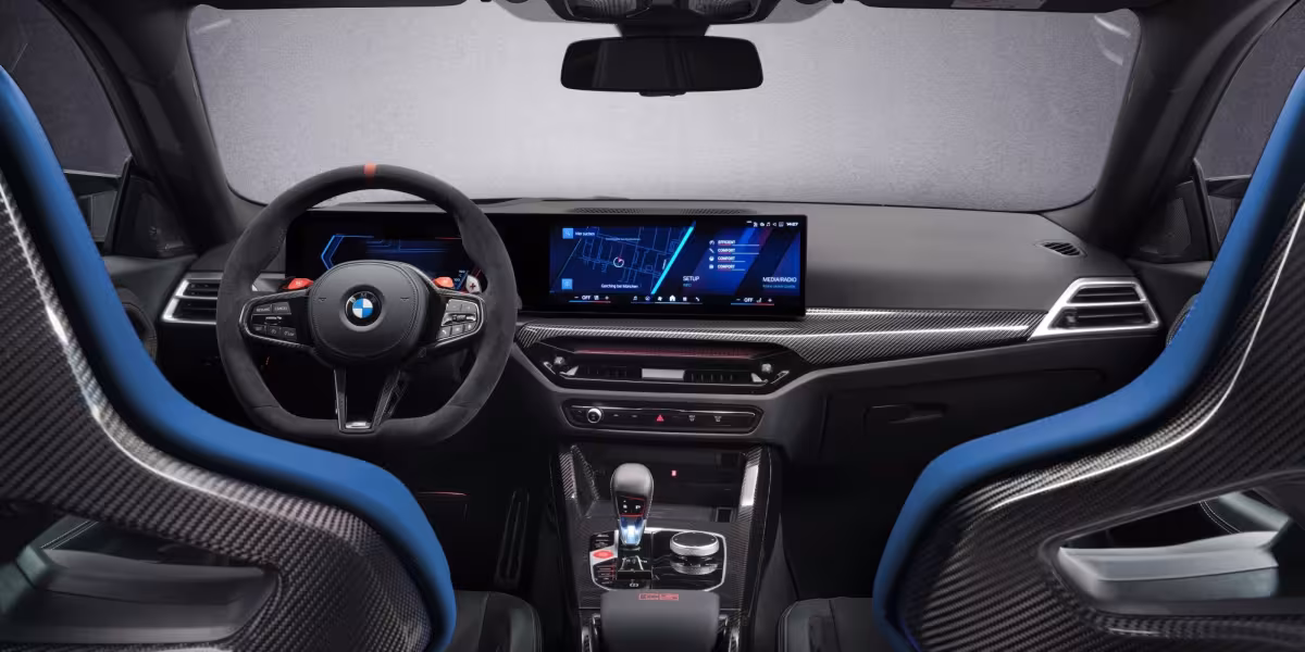 The new BMW M2 CS - Studio