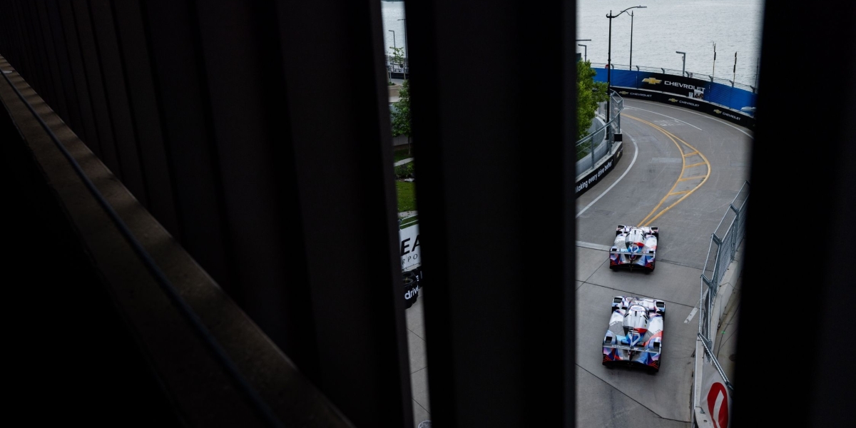 BMW M Hybrid V8 Battles