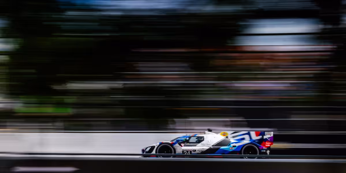 BMW M Hybrid V8 Battles