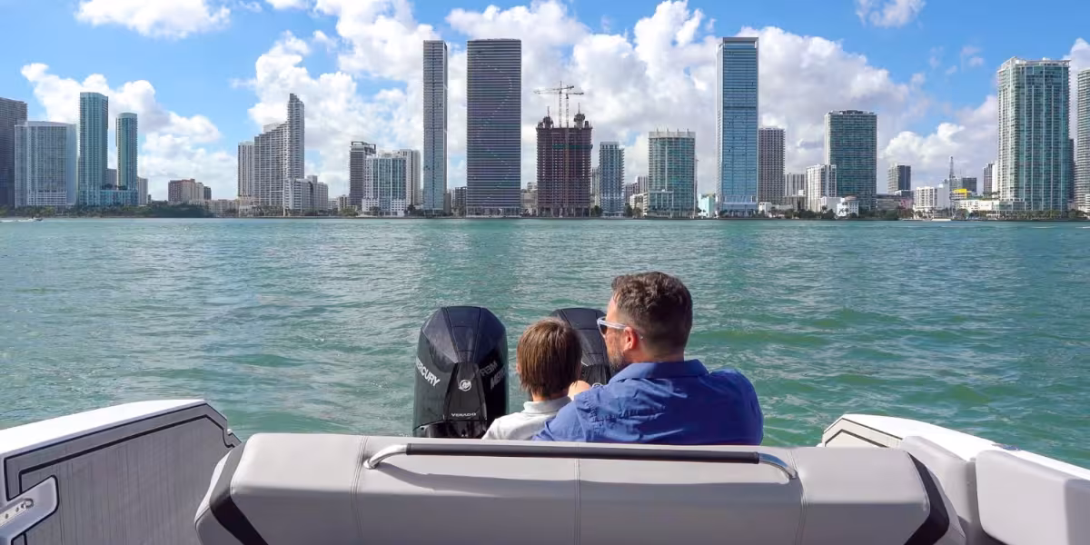 Four Winns H9 Outboard