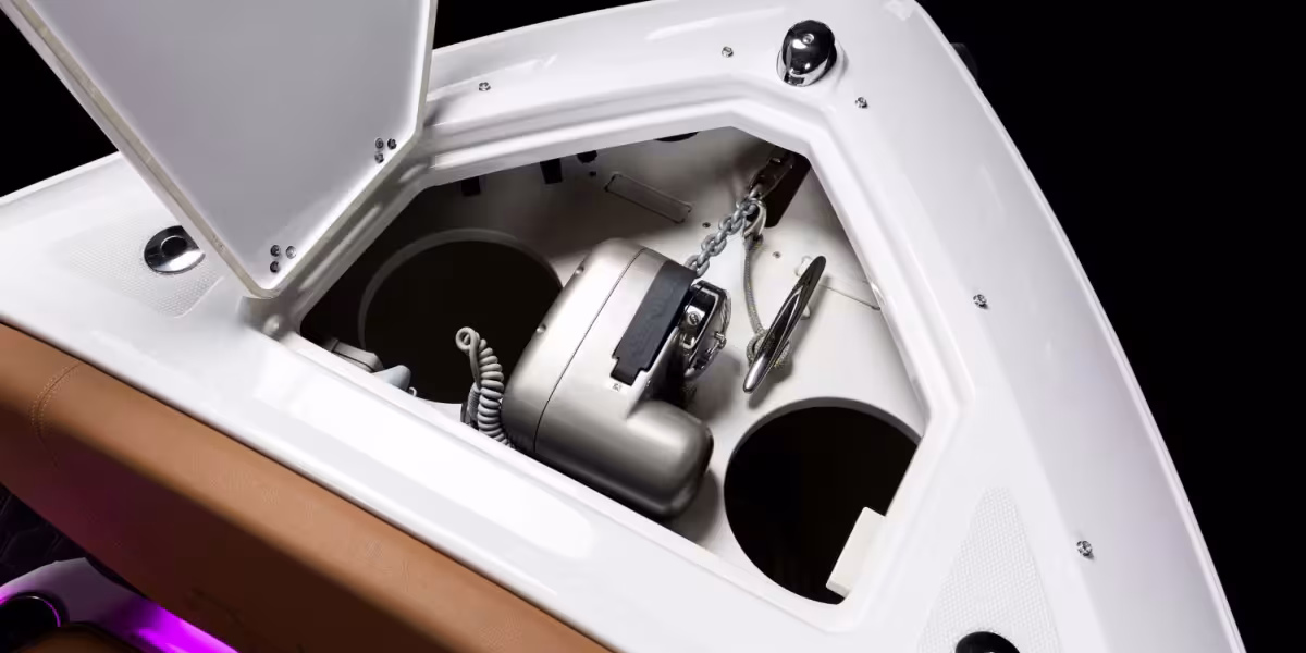 Four Winns H9 Outboard