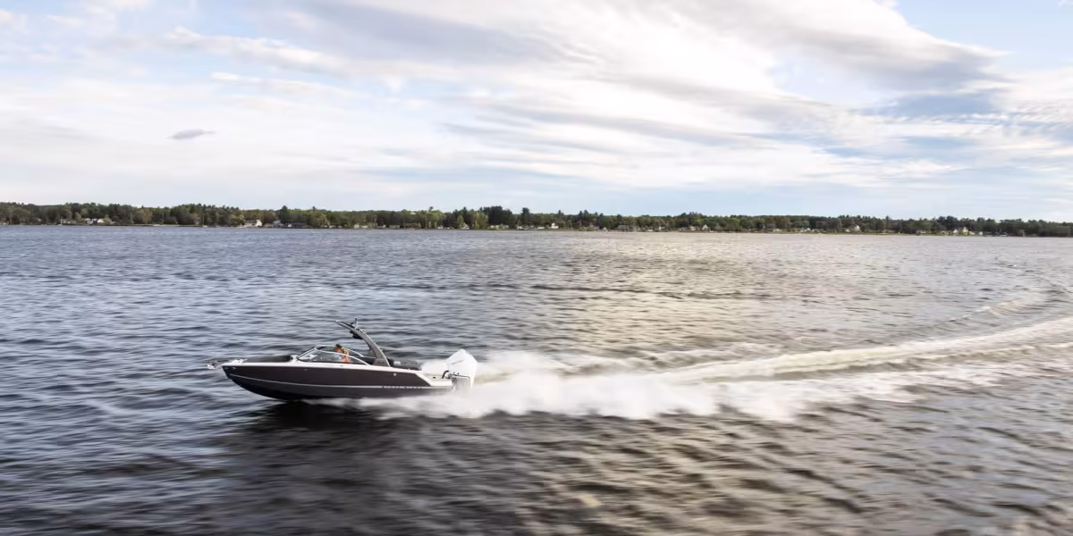 Four Winns H2 Outboard