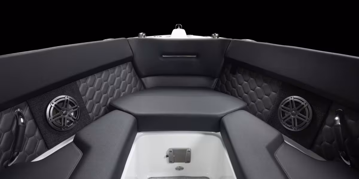 Four Winns H2 Outboard