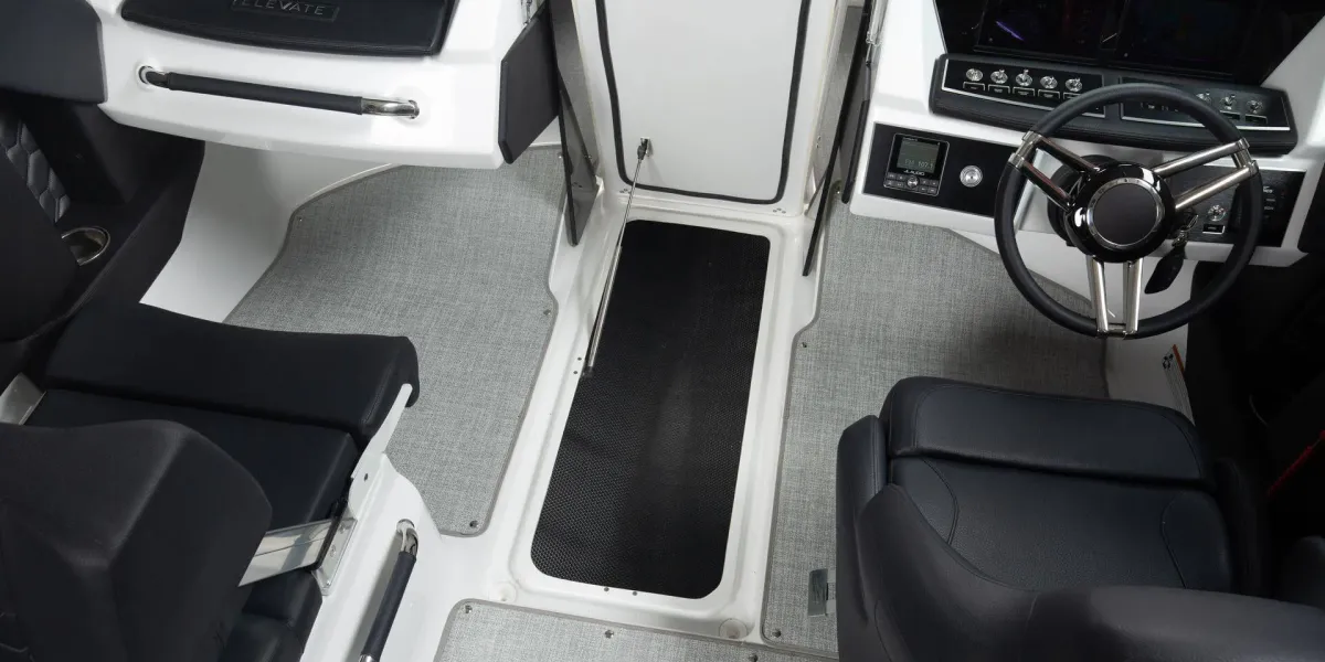 Four Winns H2 Outboard