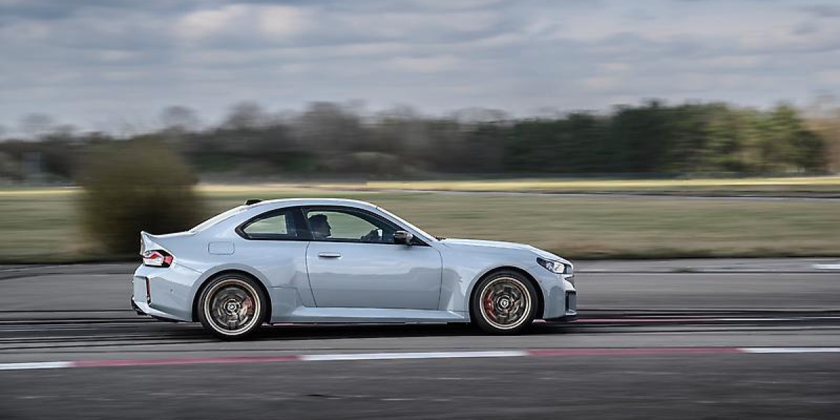 The new 2026 BMW M2 CS