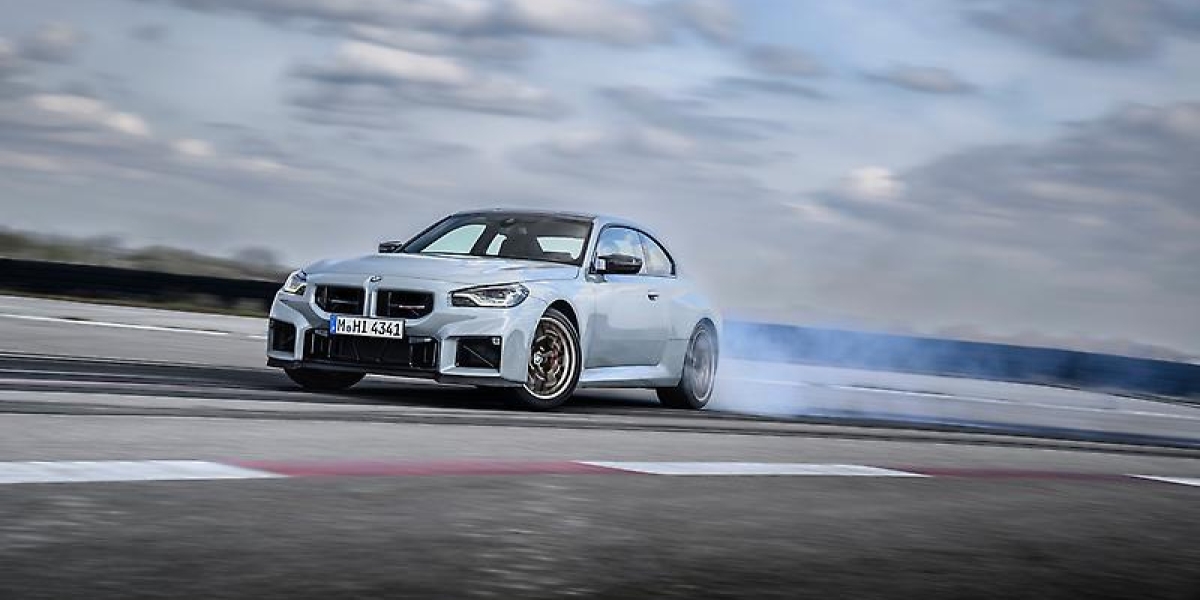 The new 2026 BMW M2 CS