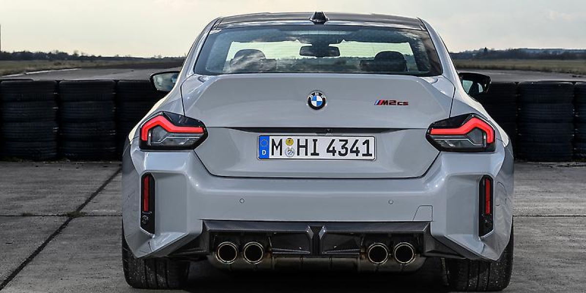The new 2026 BMW M2 CS