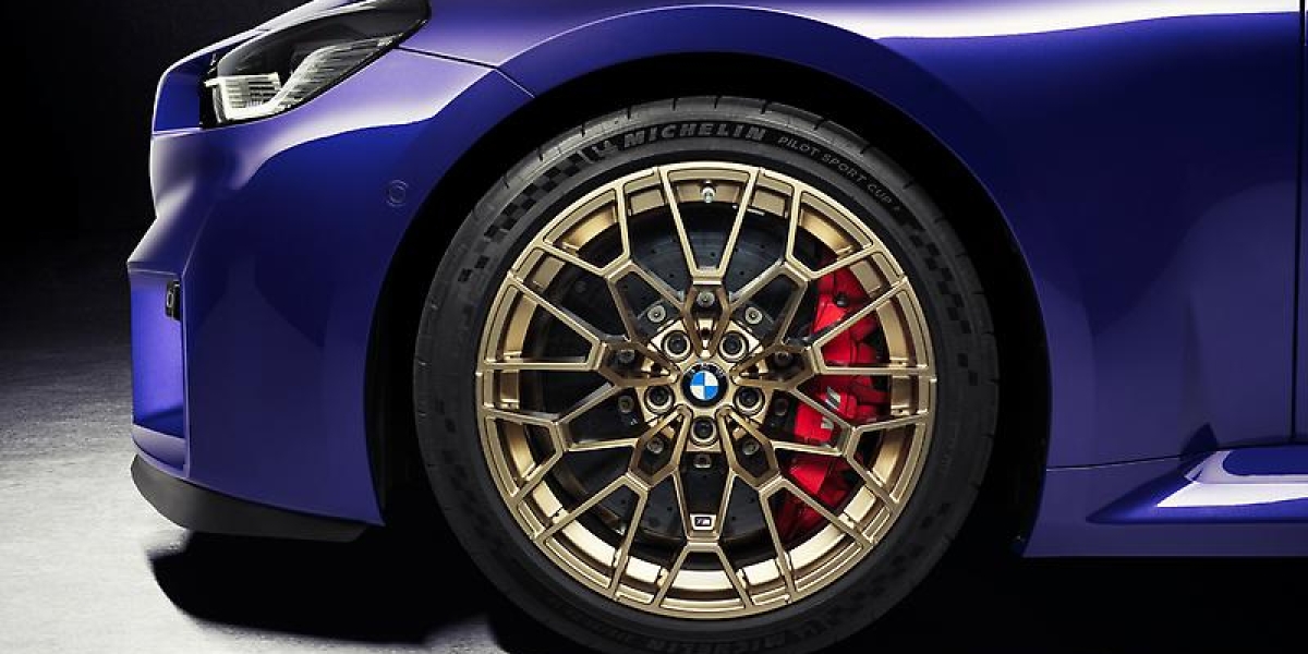 The new 2026 BMW M2 CS