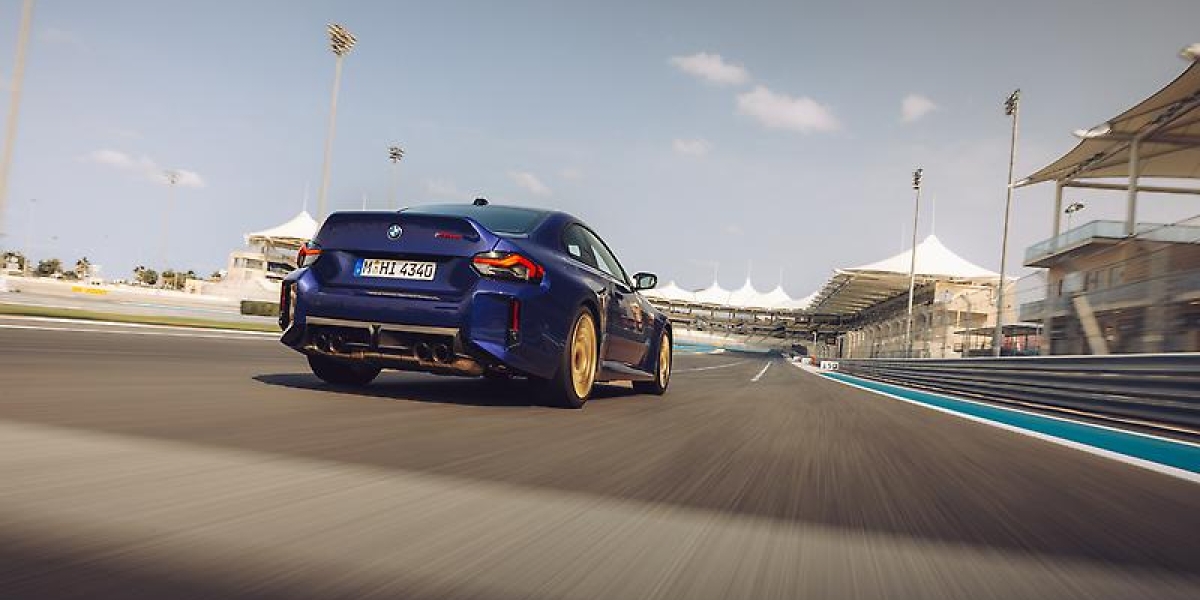 The new 2026 BMW M2 CS