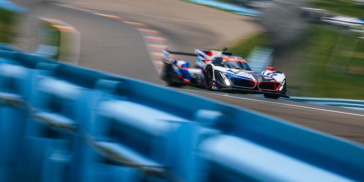 BMW M4 GT3 EVO celebrates its first win of the season at the Six Hours of the Glen