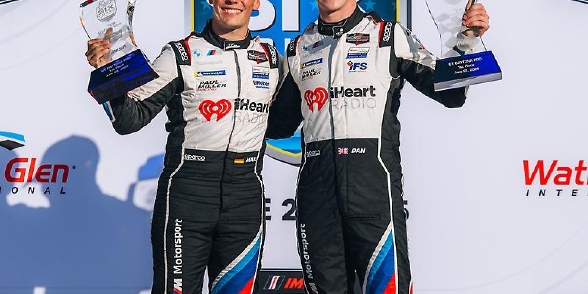 BMW M4 GT3 EVO celebrates its first win of the season at the Six Hours of the Glen