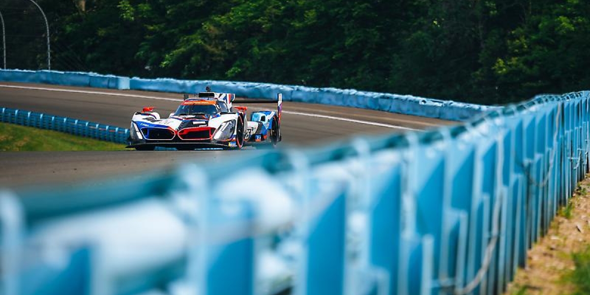 BMW M4 GT3 EVO celebrates its first win of the season at the Six Hours of the Glen